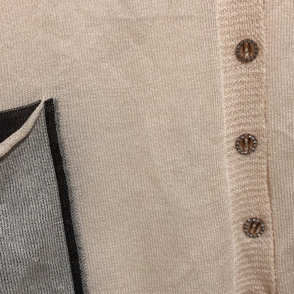 Semi-transparent long sleeves top - Picture 2 of 3